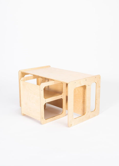 Compacte Montessori Speeltafel met Stoel in naturel, tafel met stoel op witte achtergrond.
