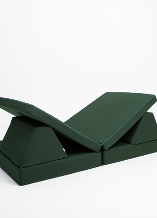 De speelbank is hier opgebouwd met opengeklapte elementen – ideaal voor dynamisch spel en leerzame interactie.