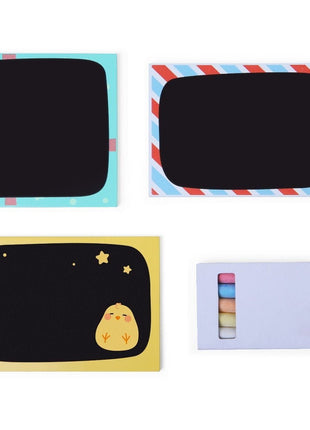 Gerardo’s Toys houten brievenbus set met ansichtkaarten en enveloppen met schoolbordvlakken.