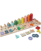 Gerardo’s Toys Houten Reken- en Telset met houten cijfers, rekensymbolen en gekleurde stapelringen.