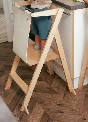 Naturel Step’n Fold keukentorens met steunpoten in gebruik bij keuken