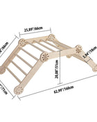 Technische afbeelding van klimdriehoek met afmetingen – stevig ontwerp van Baltisch berkenmultiplex.