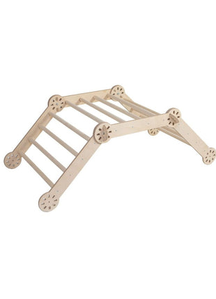 Zijaanzicht van opvouwbare klimdriehoek in standaard opstelling – veilig en stabiel ontwerp voor dagelijks gebruik.