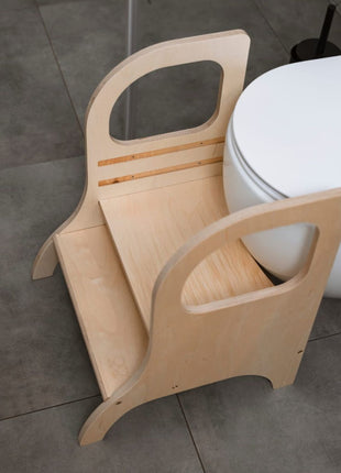 MIIMO in hoogte verstelbare opstap naturel naast toilet in badkamer